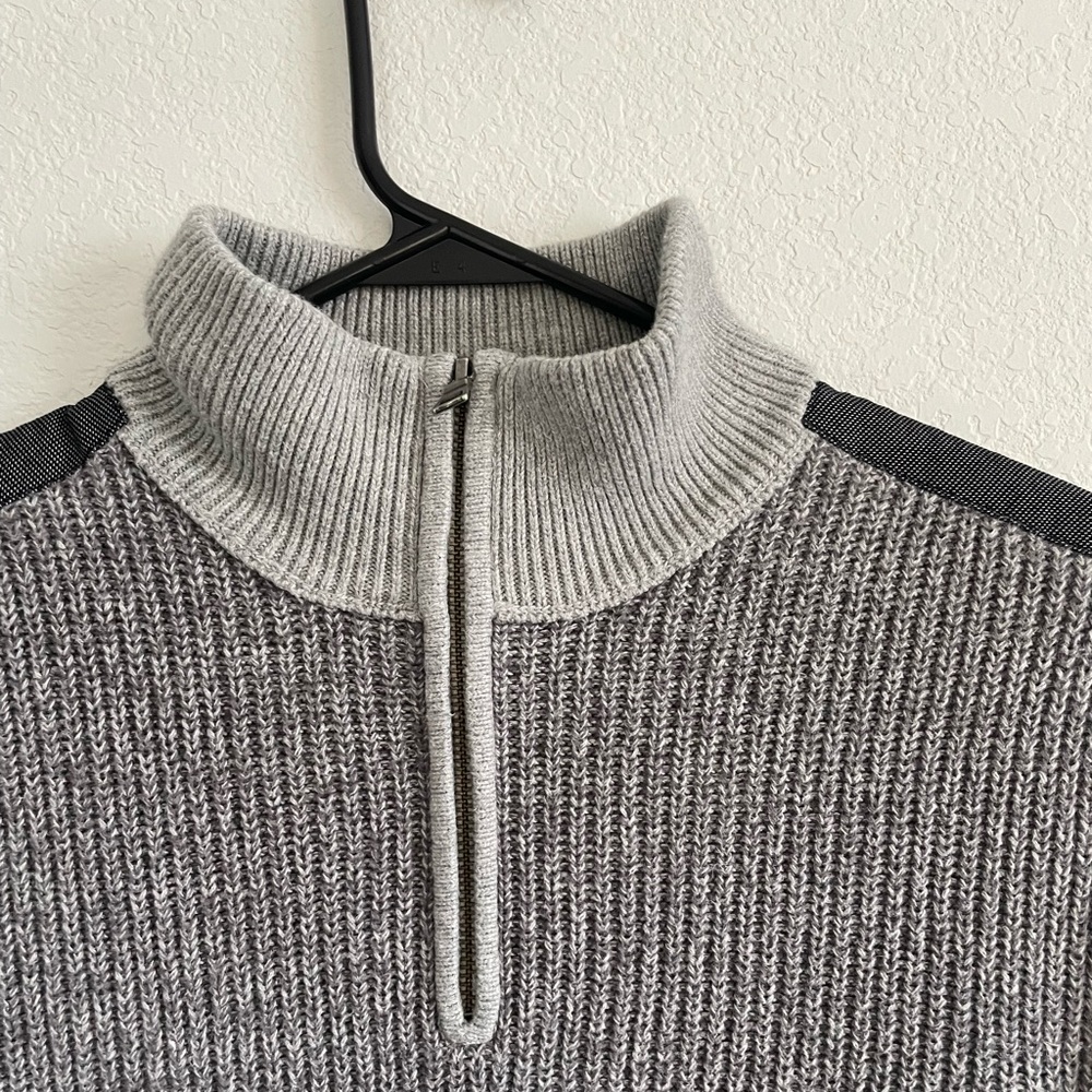 Refectory London Men’s Gray Quarter Zip Pullover Sweater Size Small - Picture 3 of 9